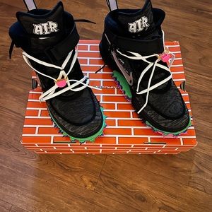 NIKE AIR FORCE 1 MID SP NIB / OPEN TO FAIR OFFRRS